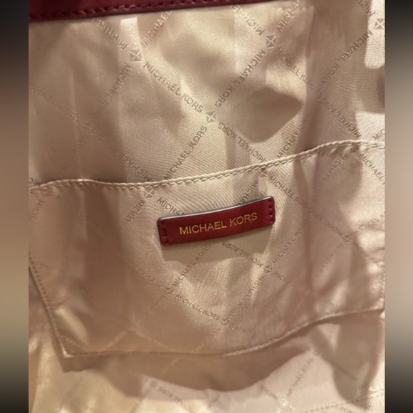 Michael Kors Mina Large Signature Logo Chain Shoulder Bag Dark Cherry NWT NIP - Picture 5 of 8